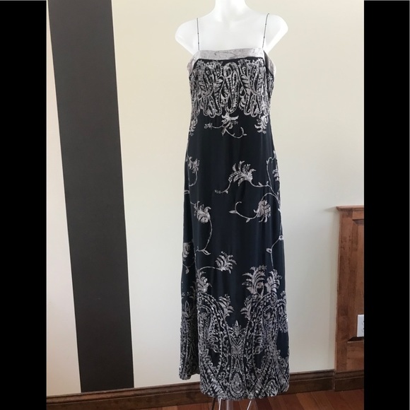 KAY UNGER Embellished Beaded Chiffon Velvet Dress - Picture 16 of 16